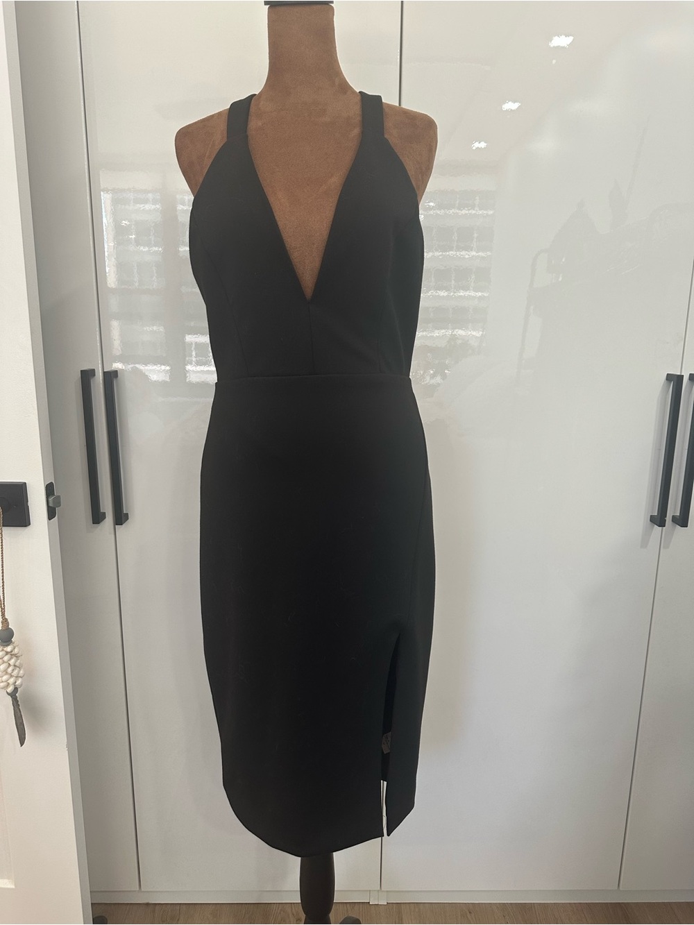 DO+BE Black Sleeveless V-Neck Midi Dress with Front Slit